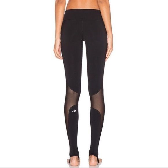 ALO Yoga Black Leggings - Picture 2 of 7